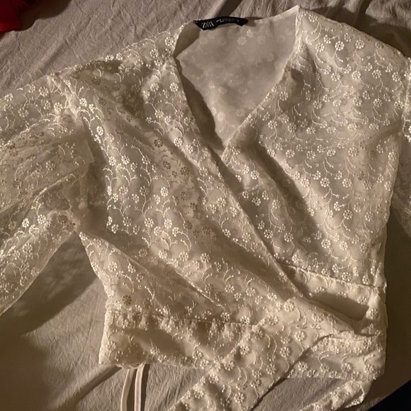 Zara white Blouse - Picture 1 of 2